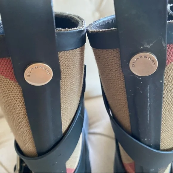 Burberry Exploded Check Pattern Rubber Rain Boots, Sz 38 - Picture 5 of 13